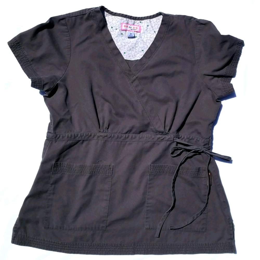 Koi Nurse Uniform Scrub Top Size Medium